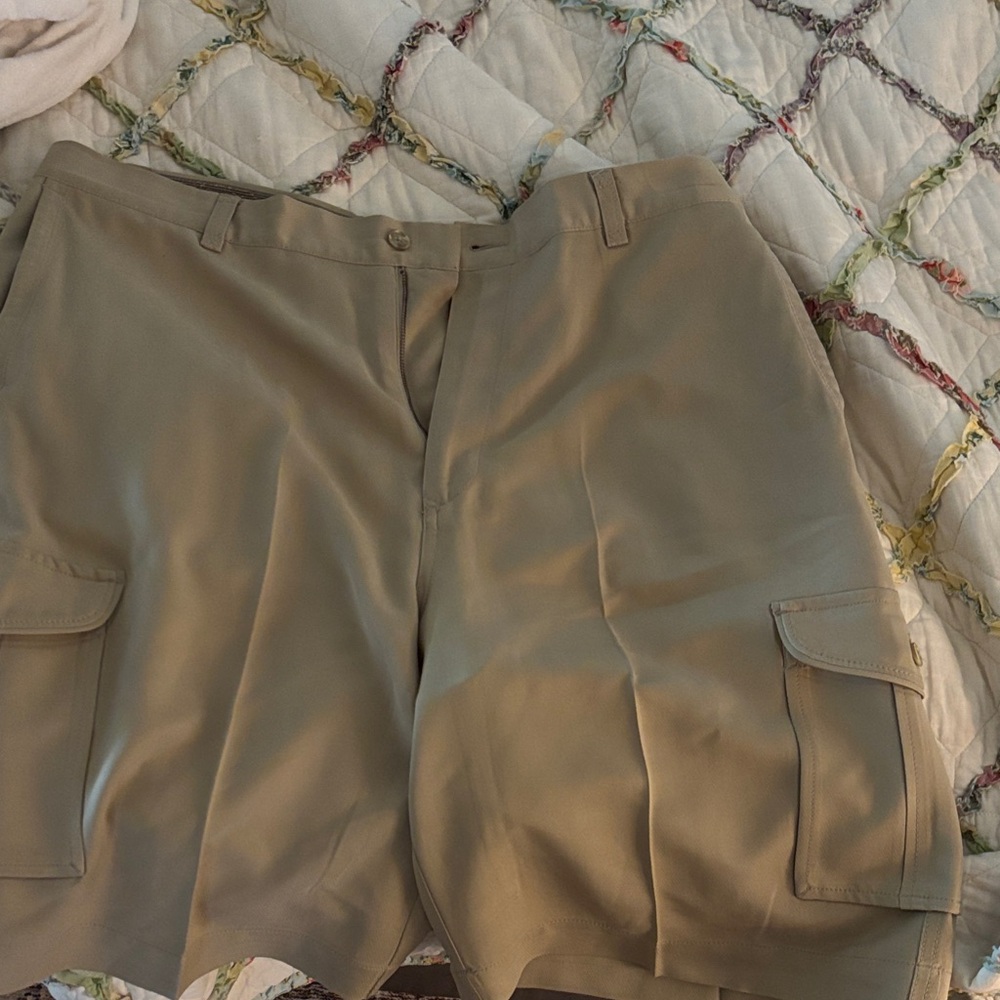 Tommy Bahama Khaki Cargo Shorts